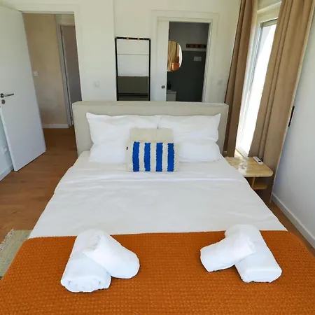 Octopus House 2 Bedroom