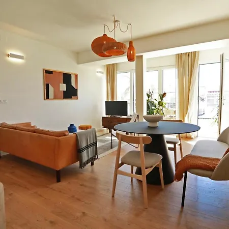 Octopus House 2 Bedroom Costa da Caparica