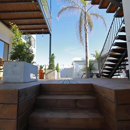 Octopus House 2 Bedroom